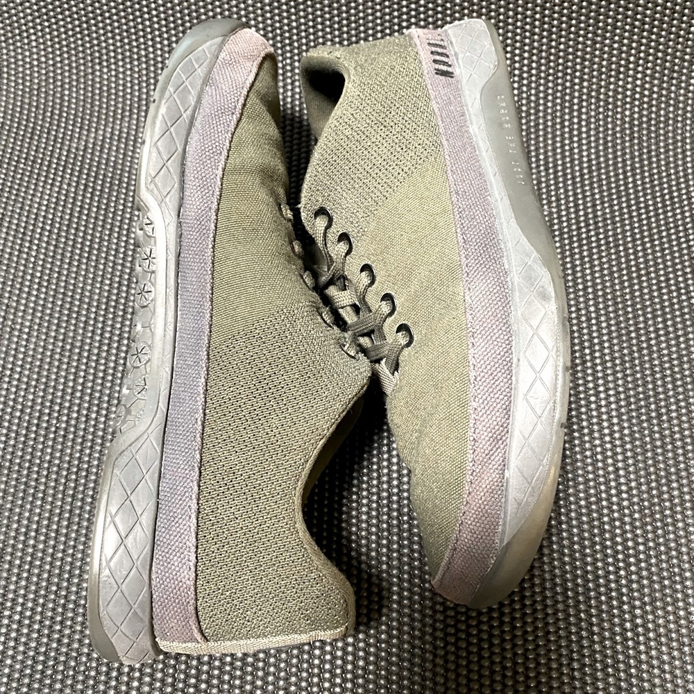 Nobull Trainer, size 9